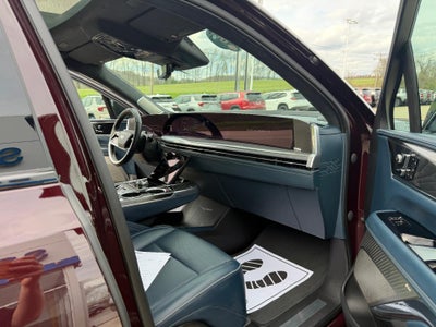 2025 Cadillac ESCALADE IQ Luxury 2