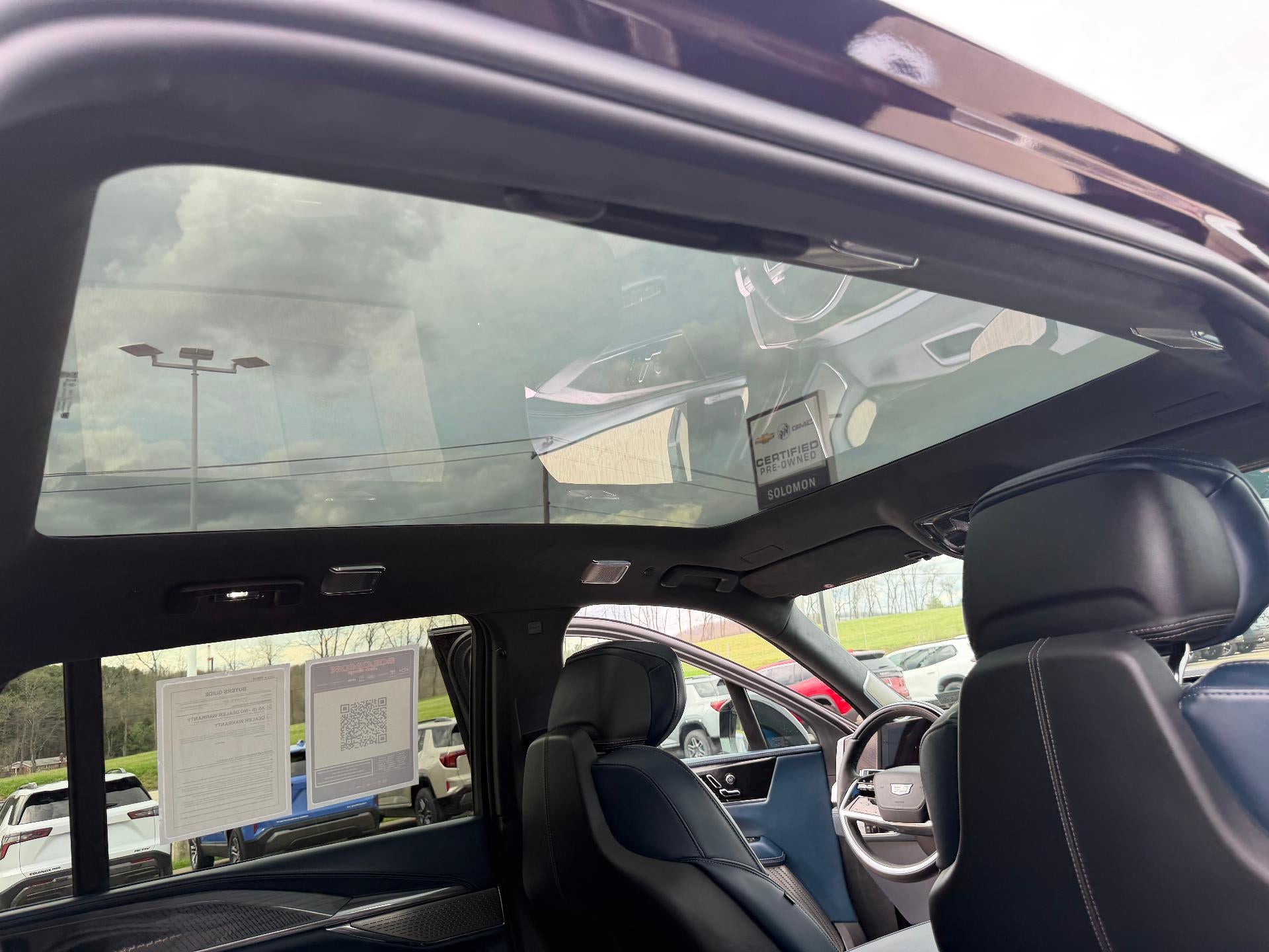 2025 Cadillac ESCALADE IQ Luxury 2