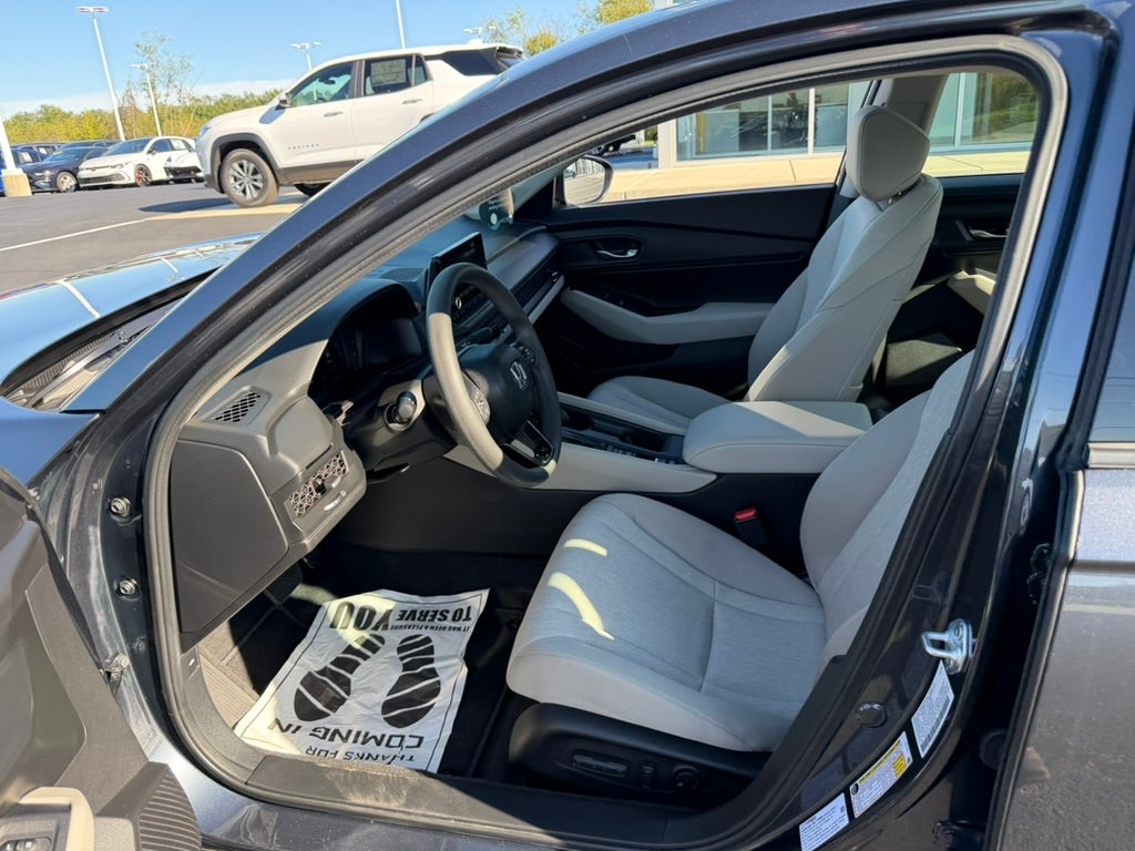 2025 Honda Accord Sedan SE