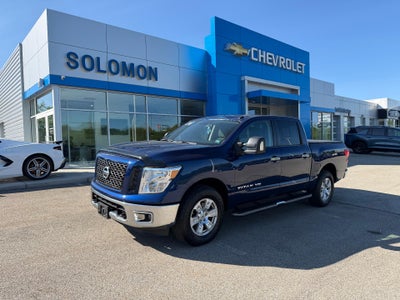2019 Nissan TITAN SV