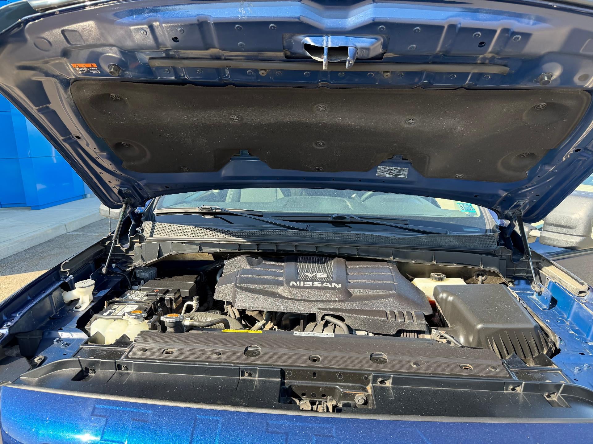2019 Nissan TITAN SV