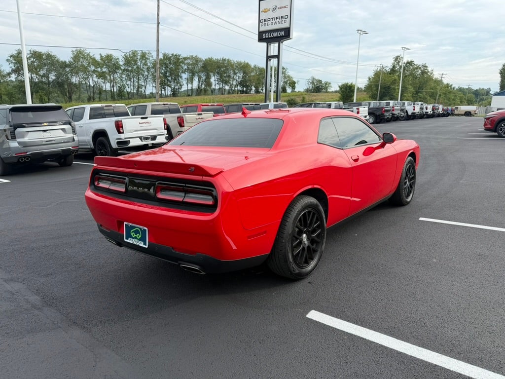 2019 Dodge Challenger SXT AWD