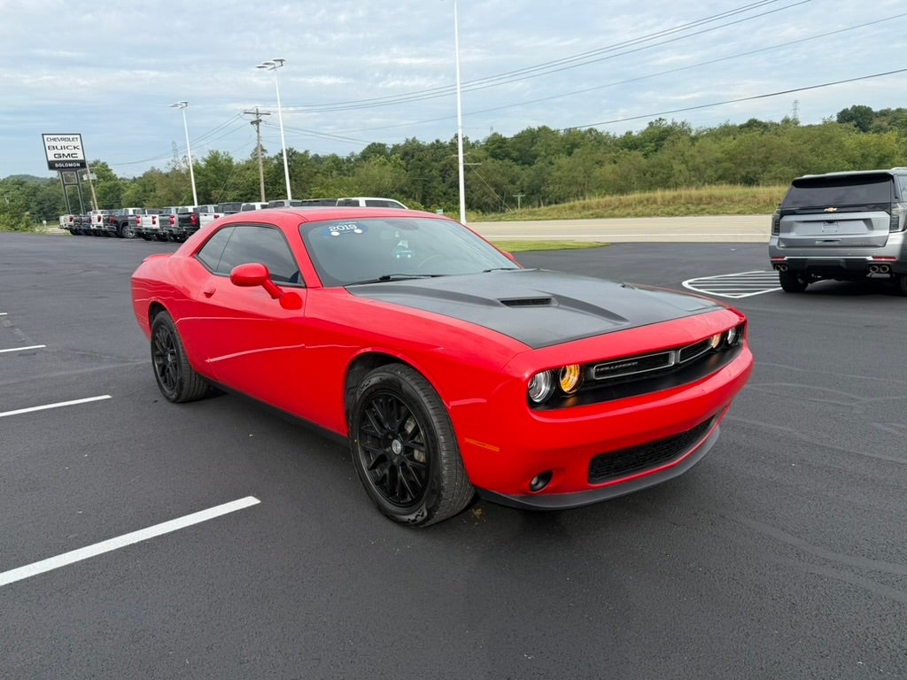 2019 Dodge Challenger SXT AWD