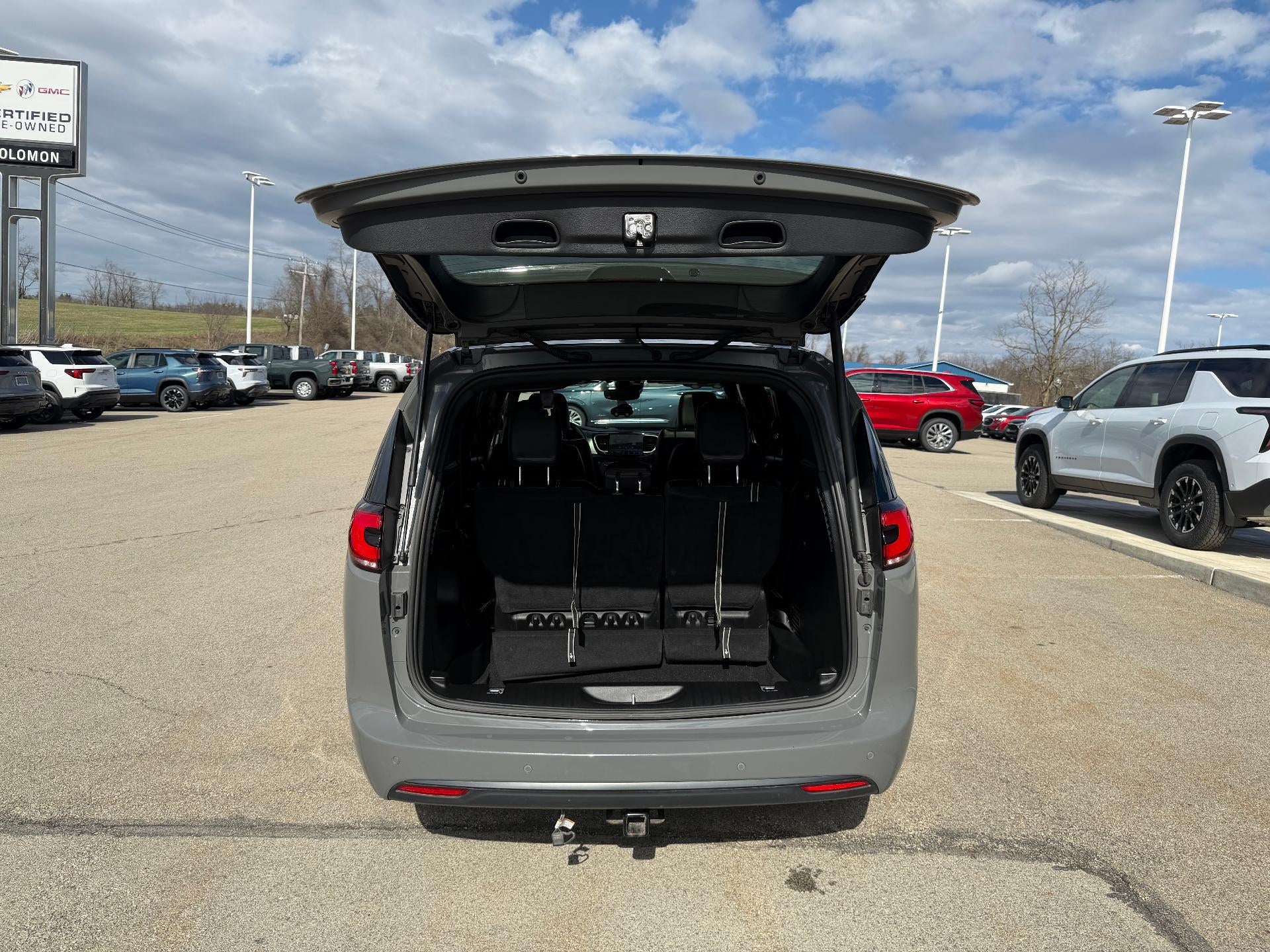 2022 Chrysler Pacifica Touring L AWD