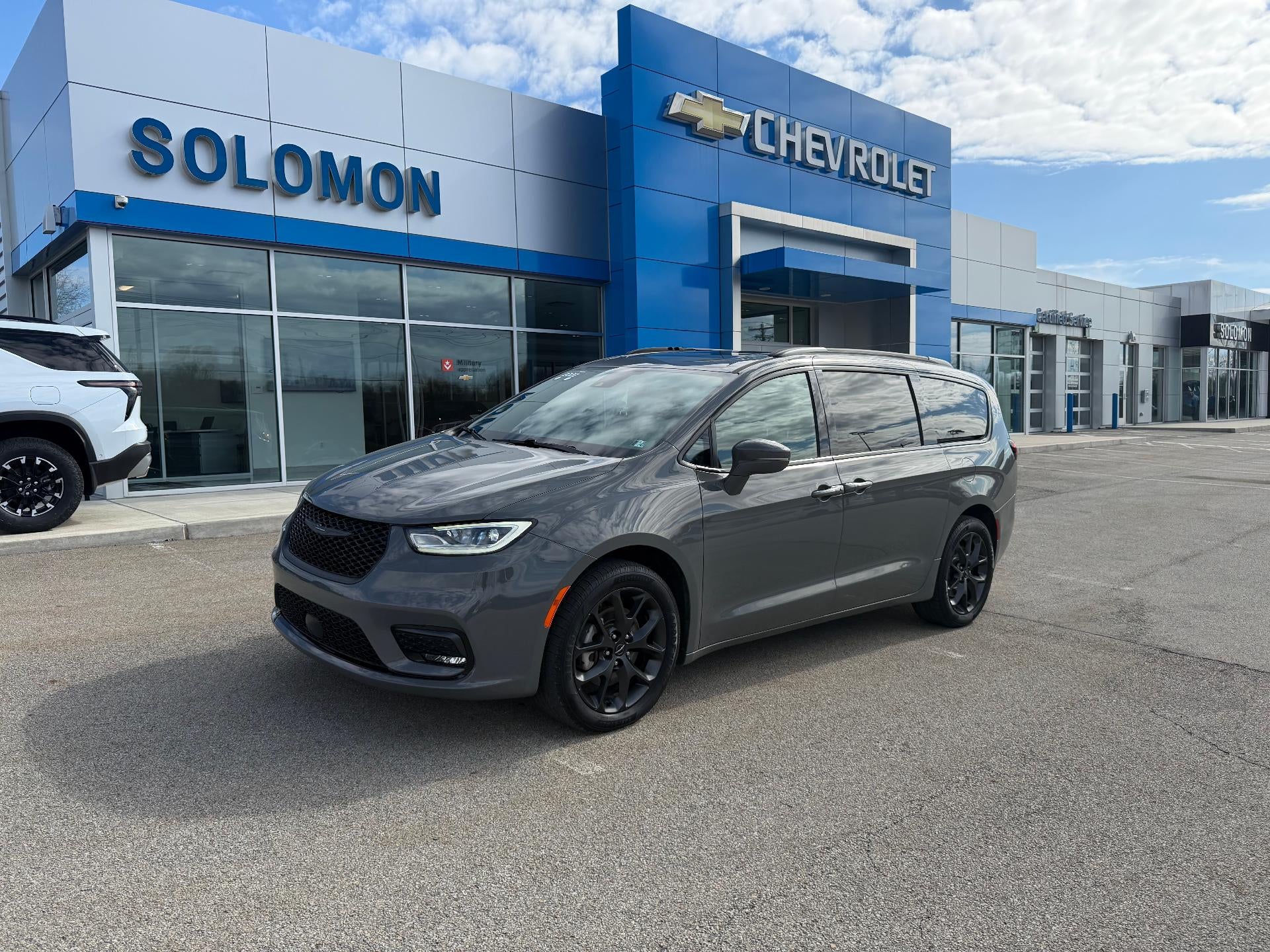 2022 Chrysler Pacifica Touring L AWD