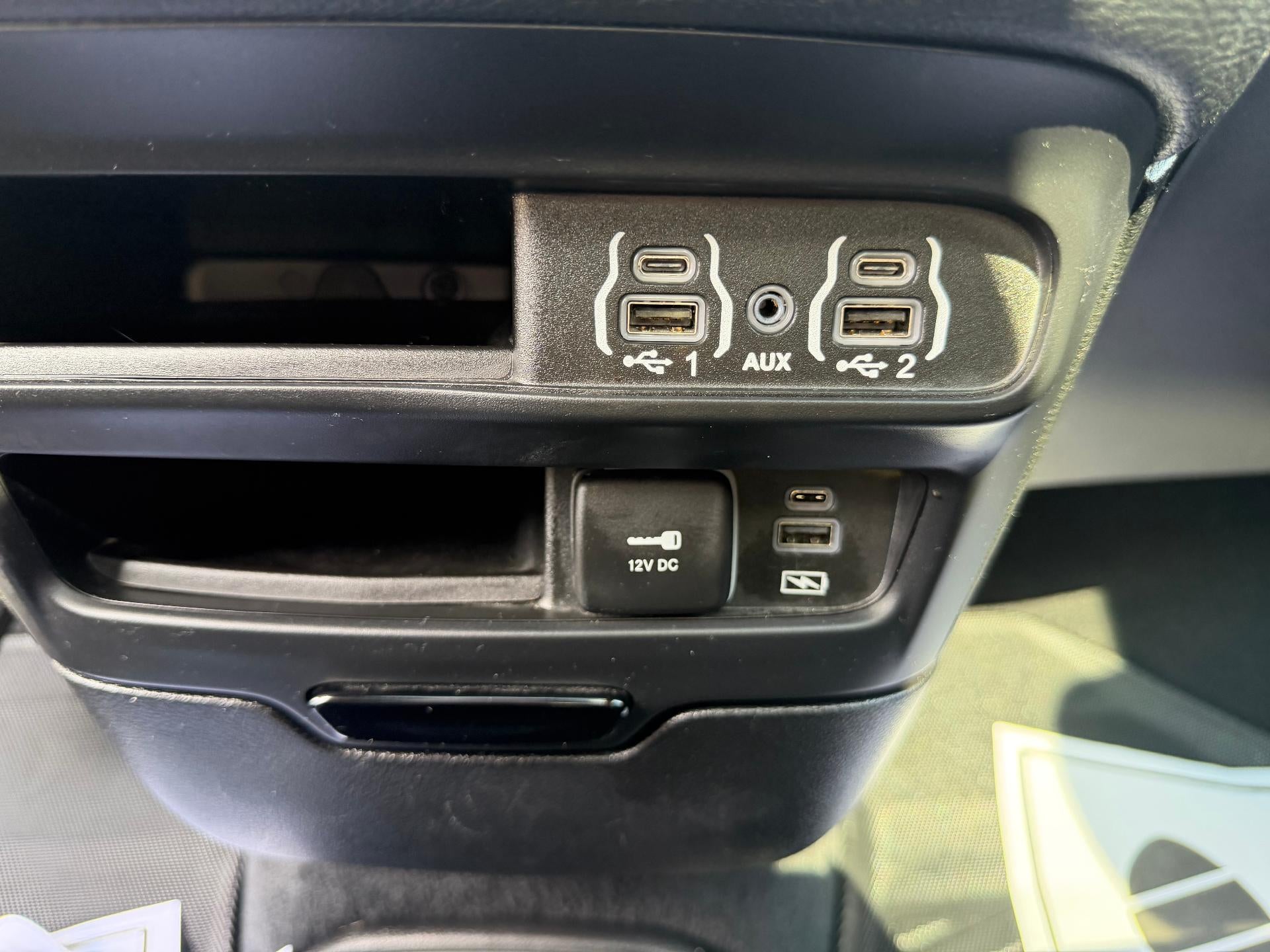 2022 Chrysler Pacifica Touring L AWD