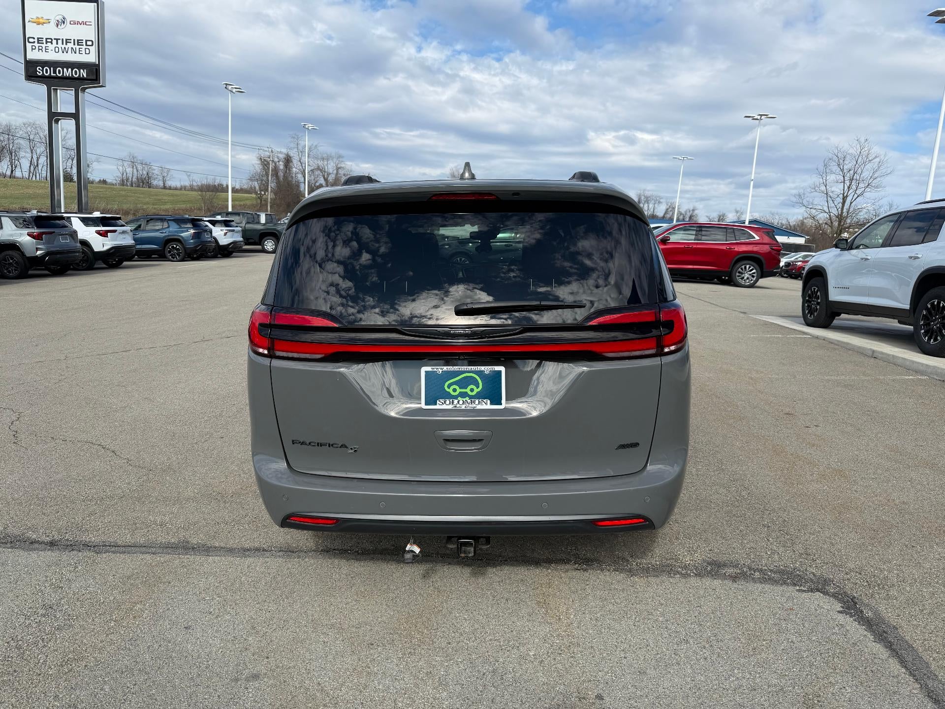 2022 Chrysler Pacifica Touring L AWD