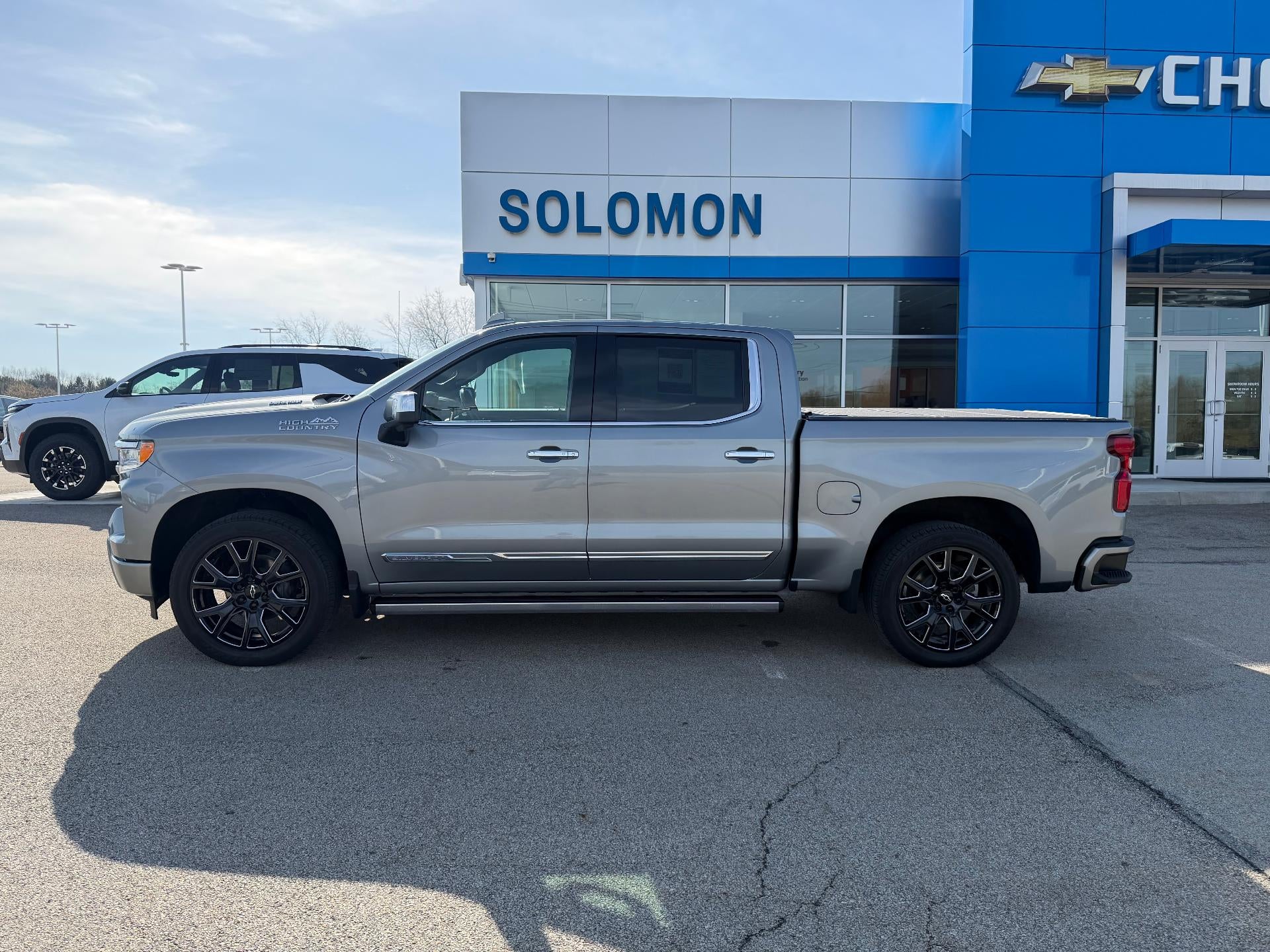 2023 Chevrolet Silverado 1500 High Country
