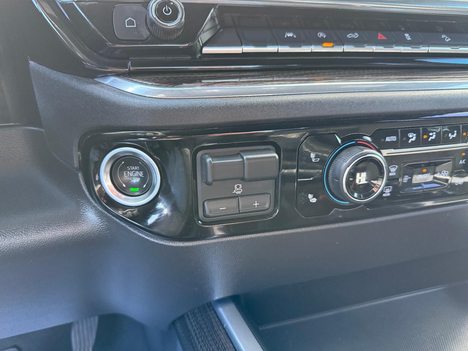 2025 Chevrolet Silverado 1500 LT Trail Boss - Photo 24