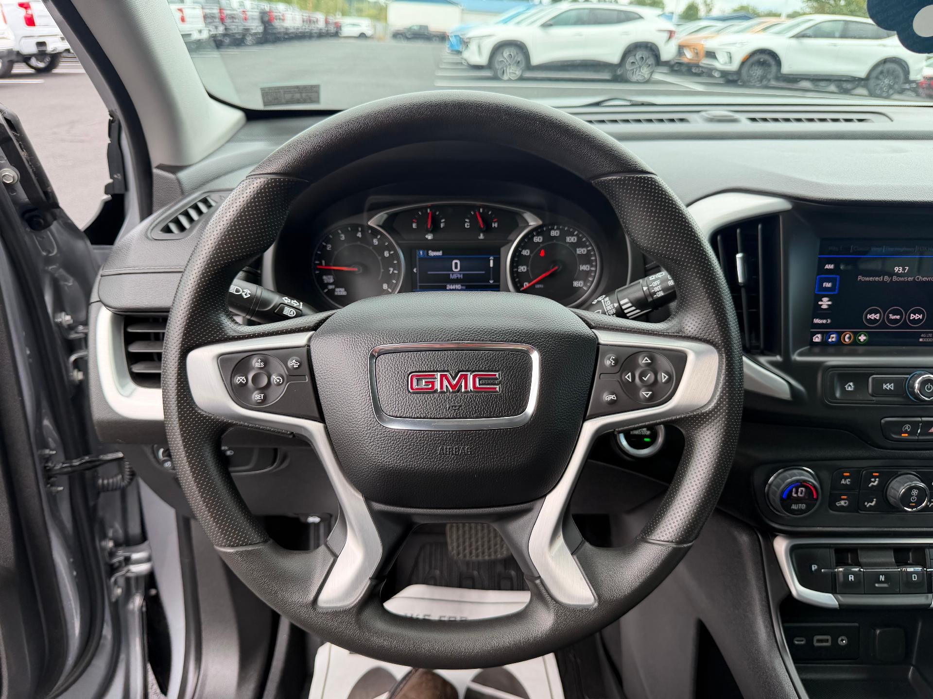 2024 GMC Terrain SLE