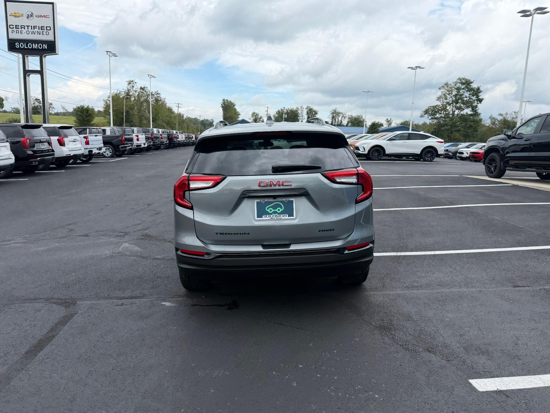 2024 GMC Terrain SLE