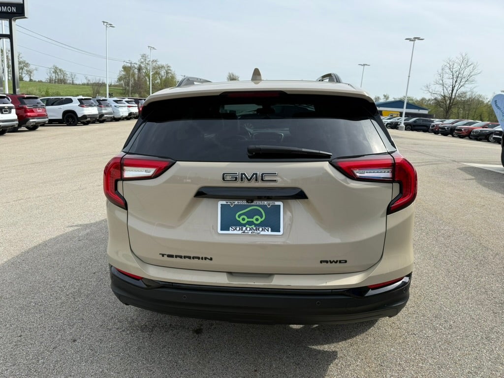2023 GMC Terrain SLT