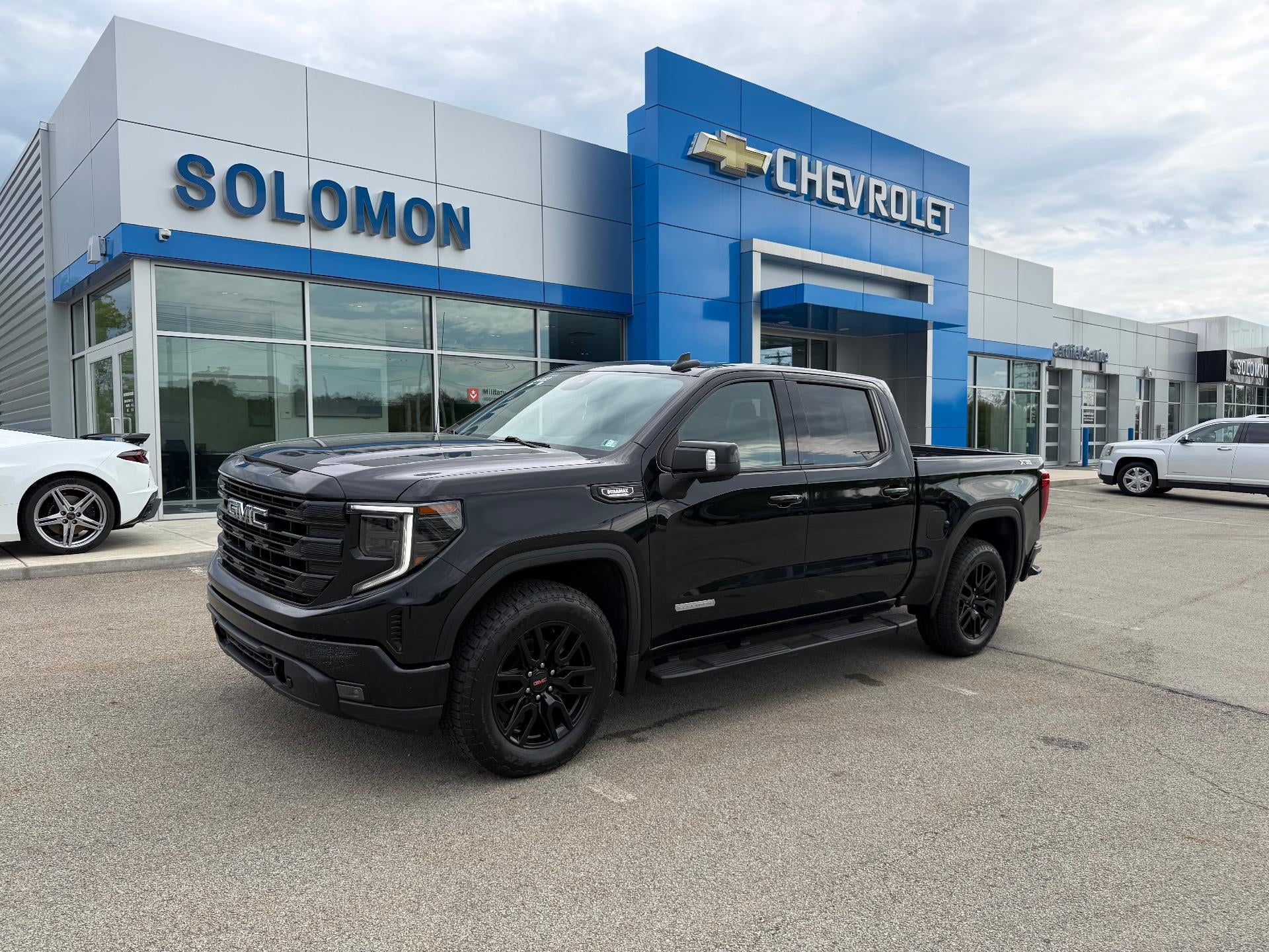 2022 GMC Sierra 1500 Elevation