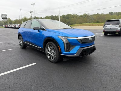 2025 Cadillac OPTIQ Luxury 1