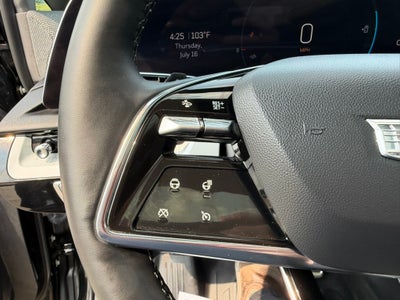 2025 Cadillac OPTIQ Luxury 2
