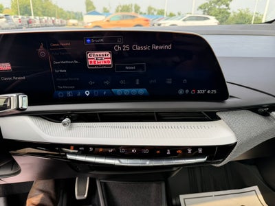 2025 Cadillac OPTIQ Luxury 2
