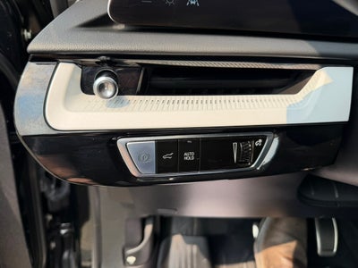 2025 Cadillac OPTIQ Luxury 2