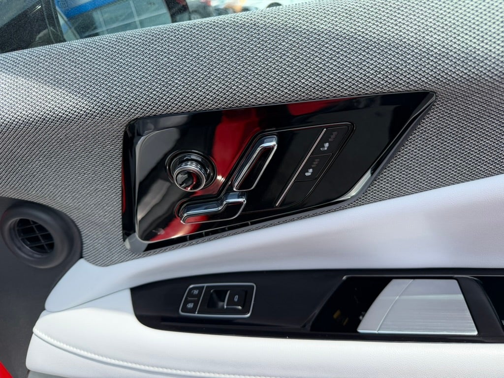 2025 Cadillac OPTIQ Sport 1