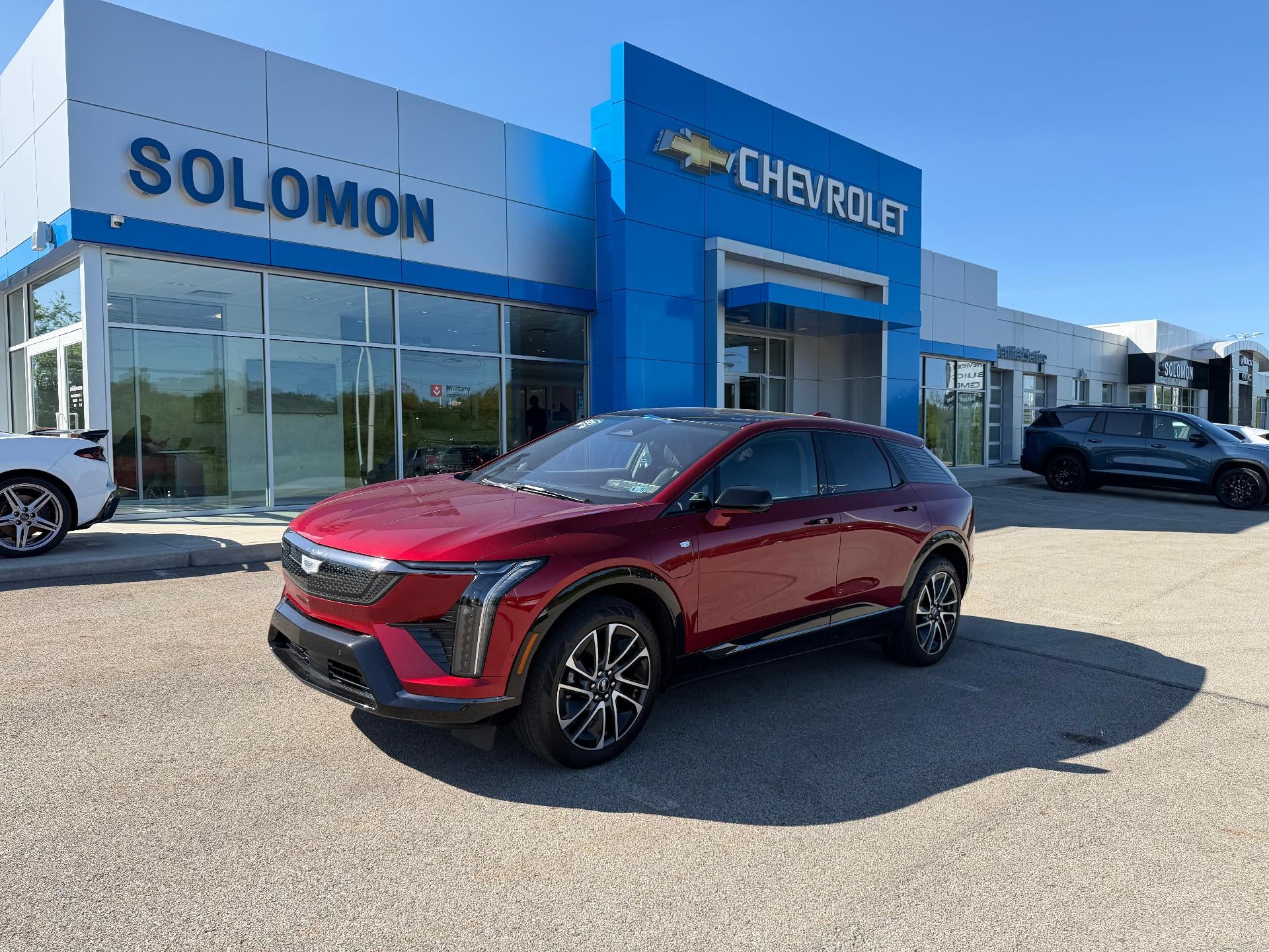 Used 2025 Cadillac OPTIQ Sport 2 with VIN 3GYK3GMR7SS137914 for sale in McClellandtown, PA