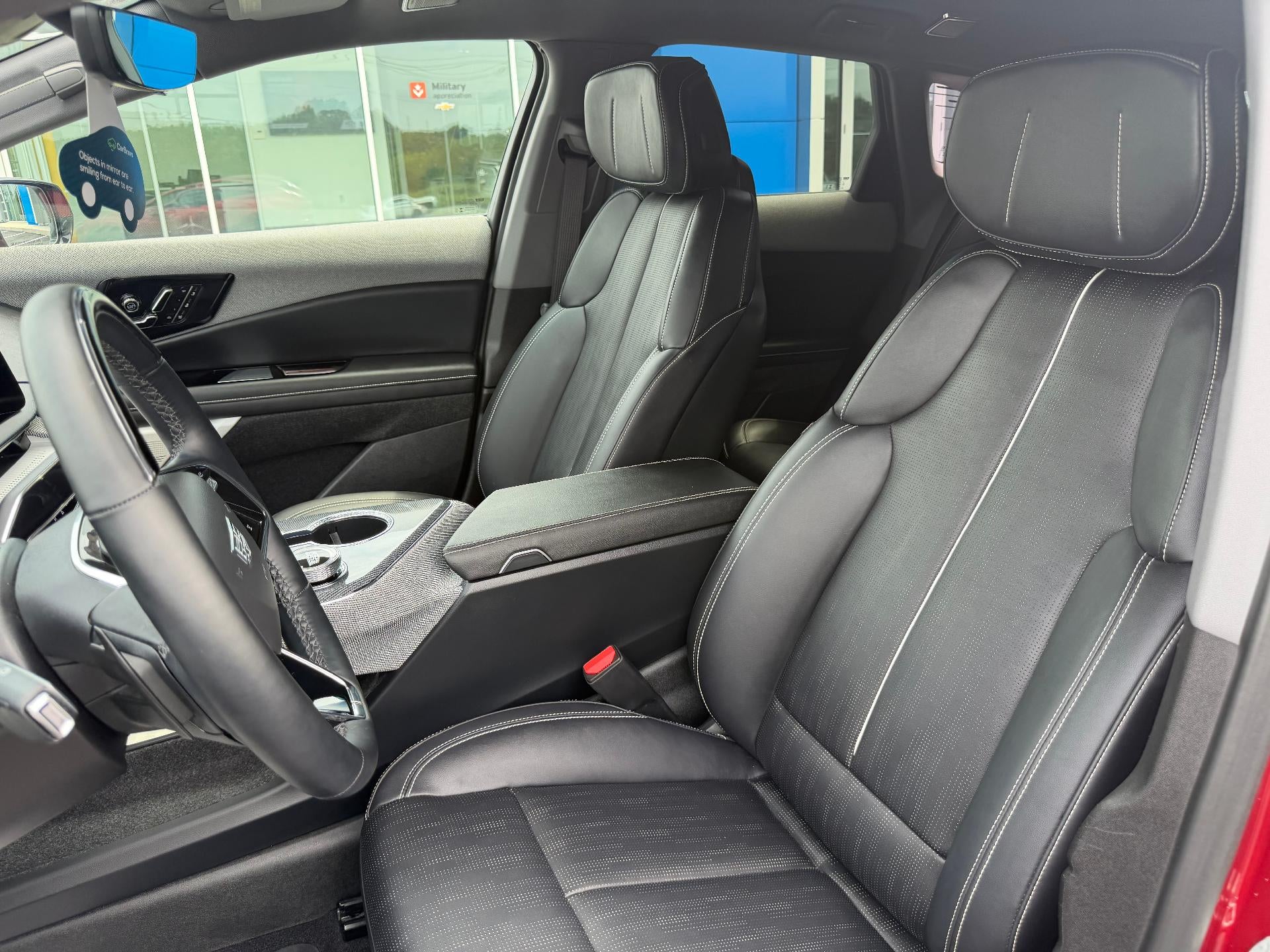 2025 Cadillac OPTIQ Sport 2