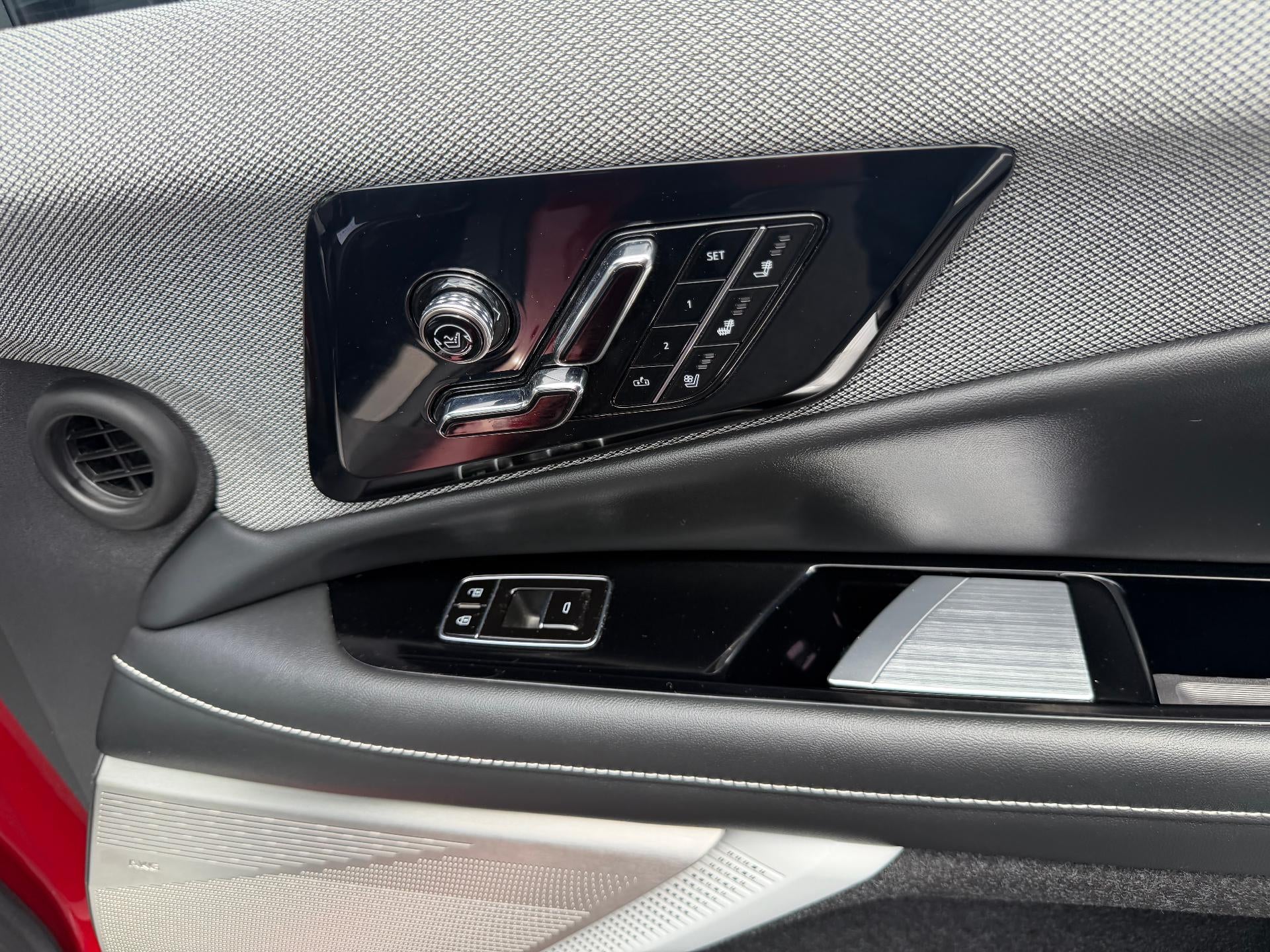 2025 Cadillac OPTIQ Sport 2