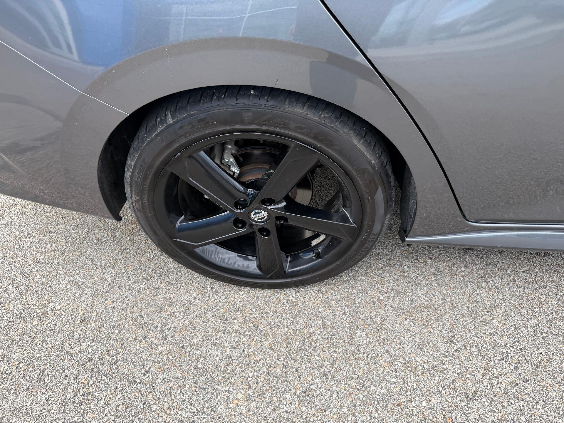 2022 Nissan Sentra SR Xtronic CVT