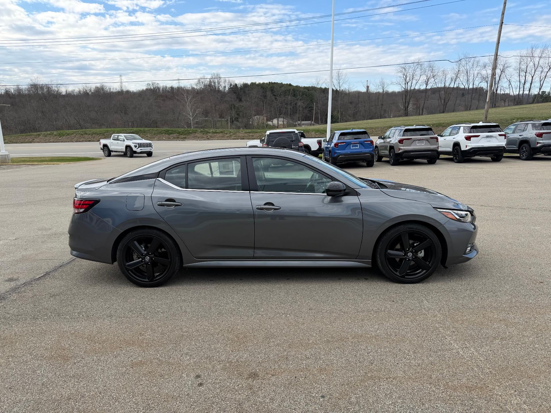 2022 Nissan Sentra SR Xtronic CVT