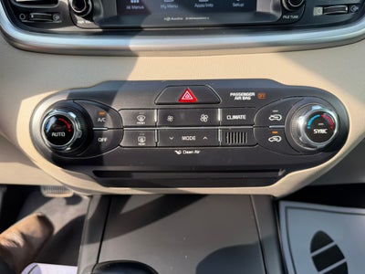 2018 Kia Sorento 2.4L LX