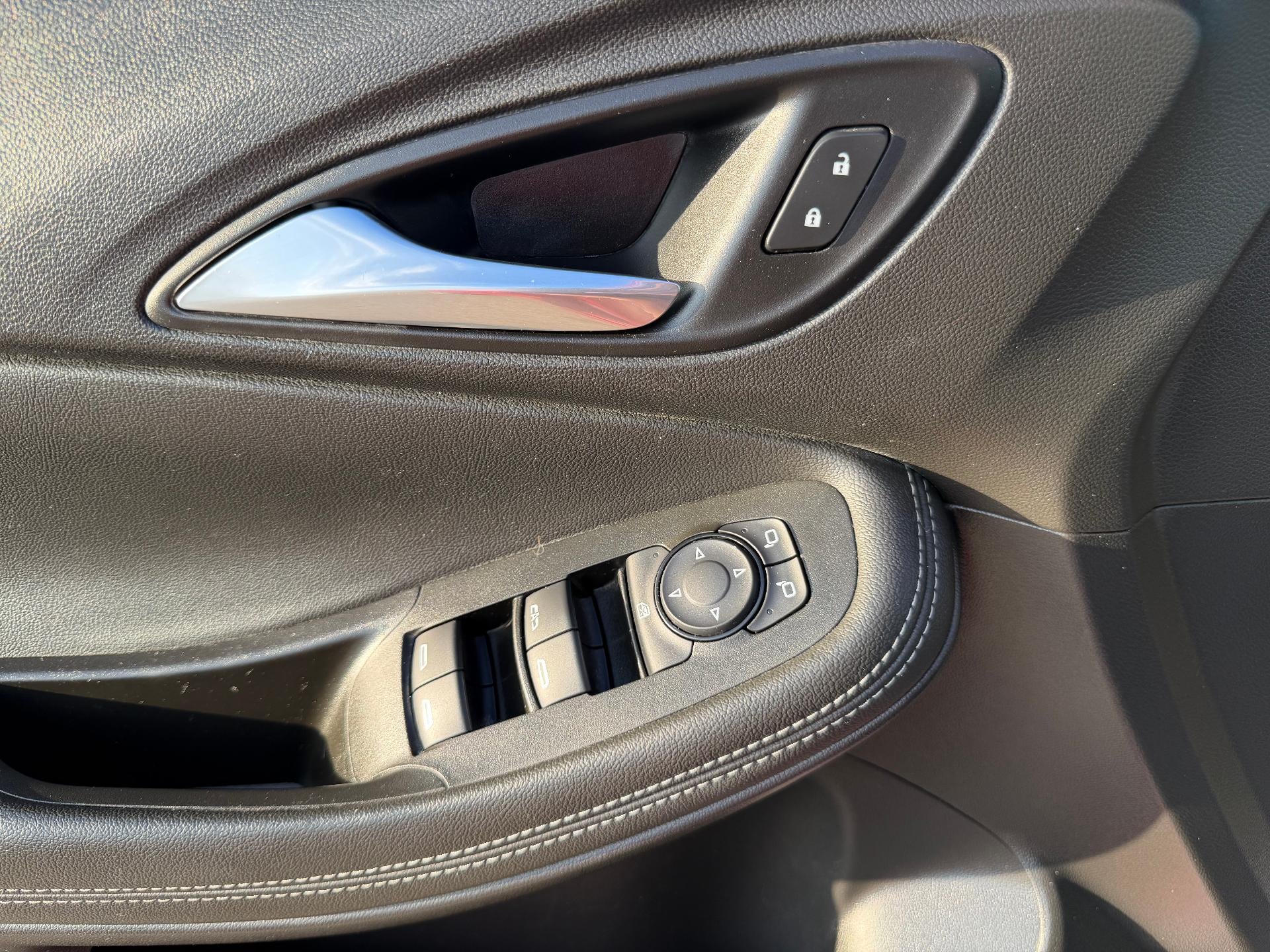 2020 Buick Encore GX Select