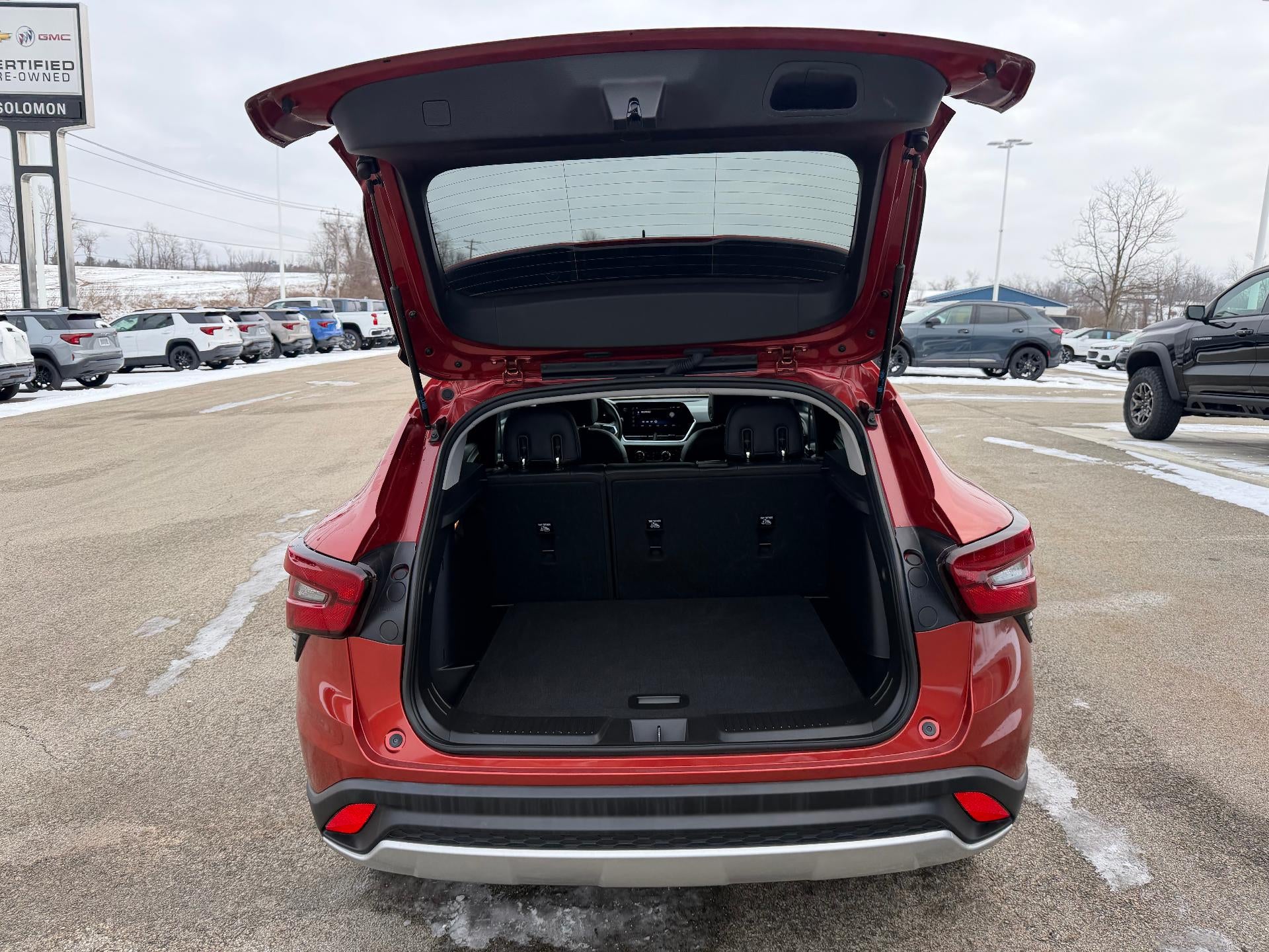 2024 Chevrolet Trax LT