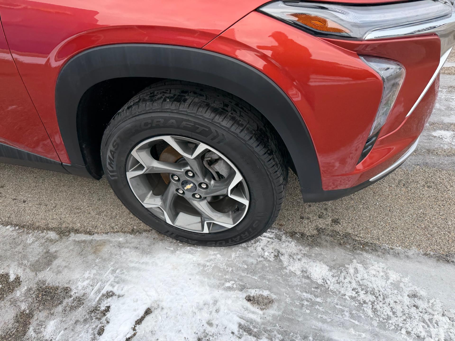 2024 Chevrolet Trax LT