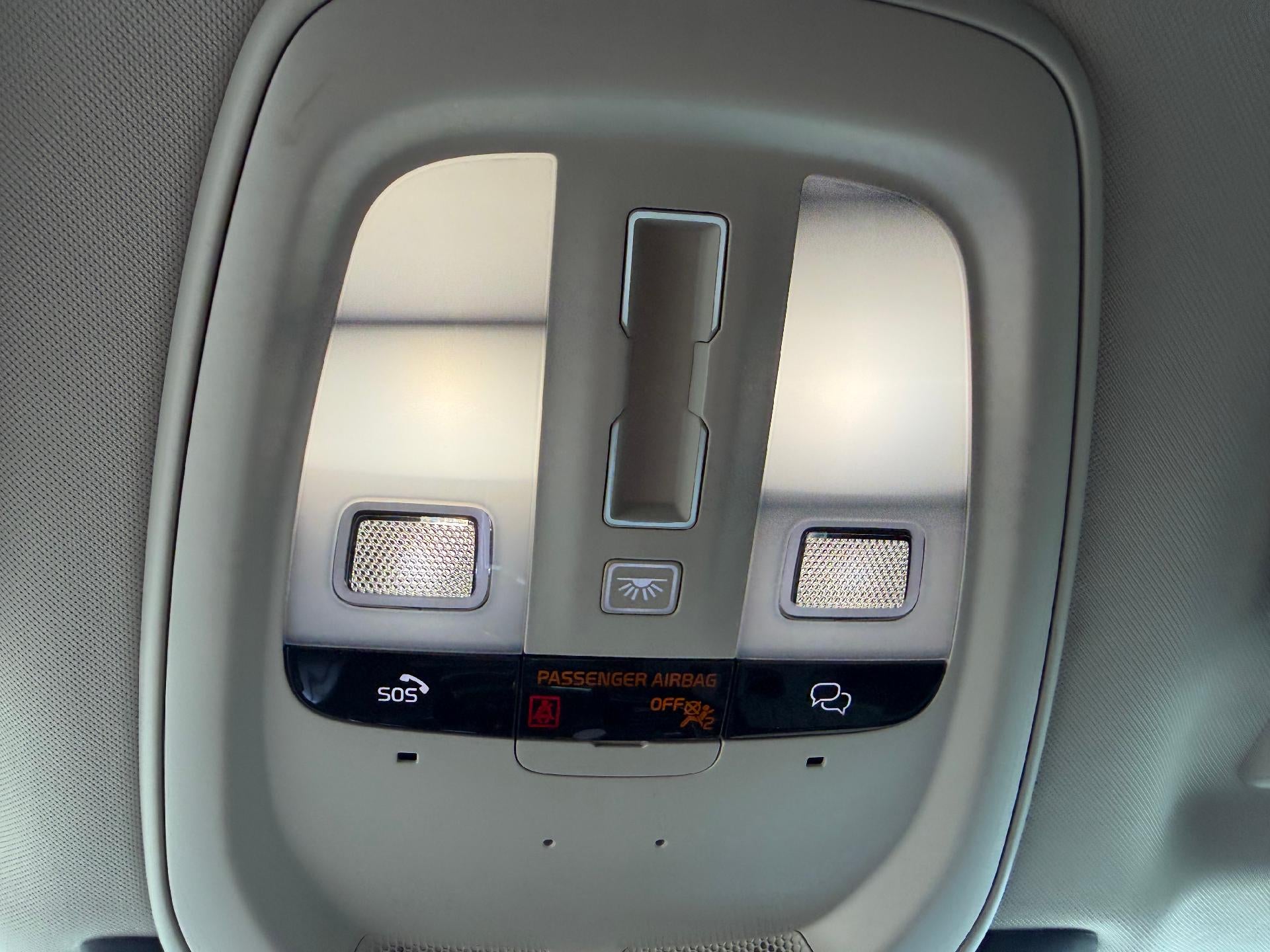 2023 Volvo XC90 Recharge Plug-In Hybrid T8 Ultimate Bright Theme 7-Seater