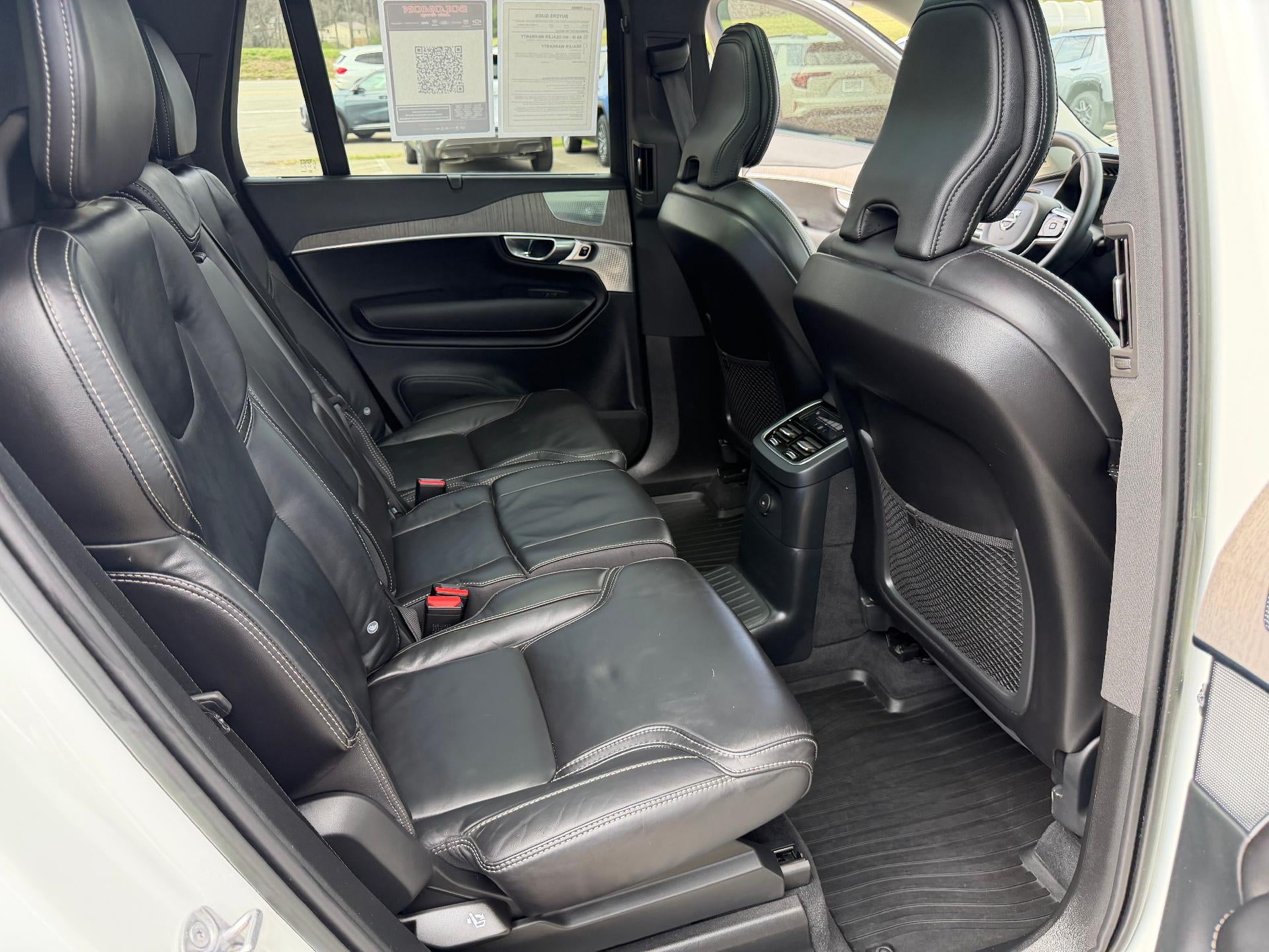 2023 Volvo XC90 Recharge Plug-In Hybrid T8 Ultimate Bright Theme 7-Seater