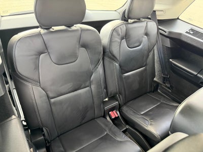 2023 Volvo XC90 Recharge Plug-In Hybrid T8 Ultimate Bright Theme 7-Seater