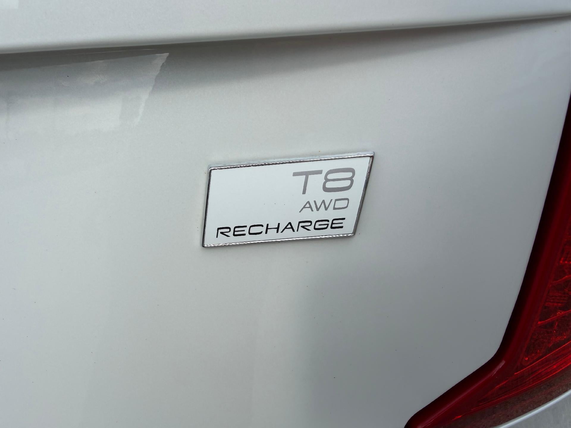 2023 Volvo XC90 Recharge Plug-In Hybrid T8 Ultimate Bright Theme 7-Seater
