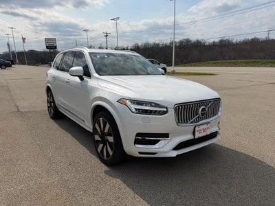 2023 Volvo XC90 Recharge Plug-In Hybrid T8 Ultimate Bright Theme 7-Seater